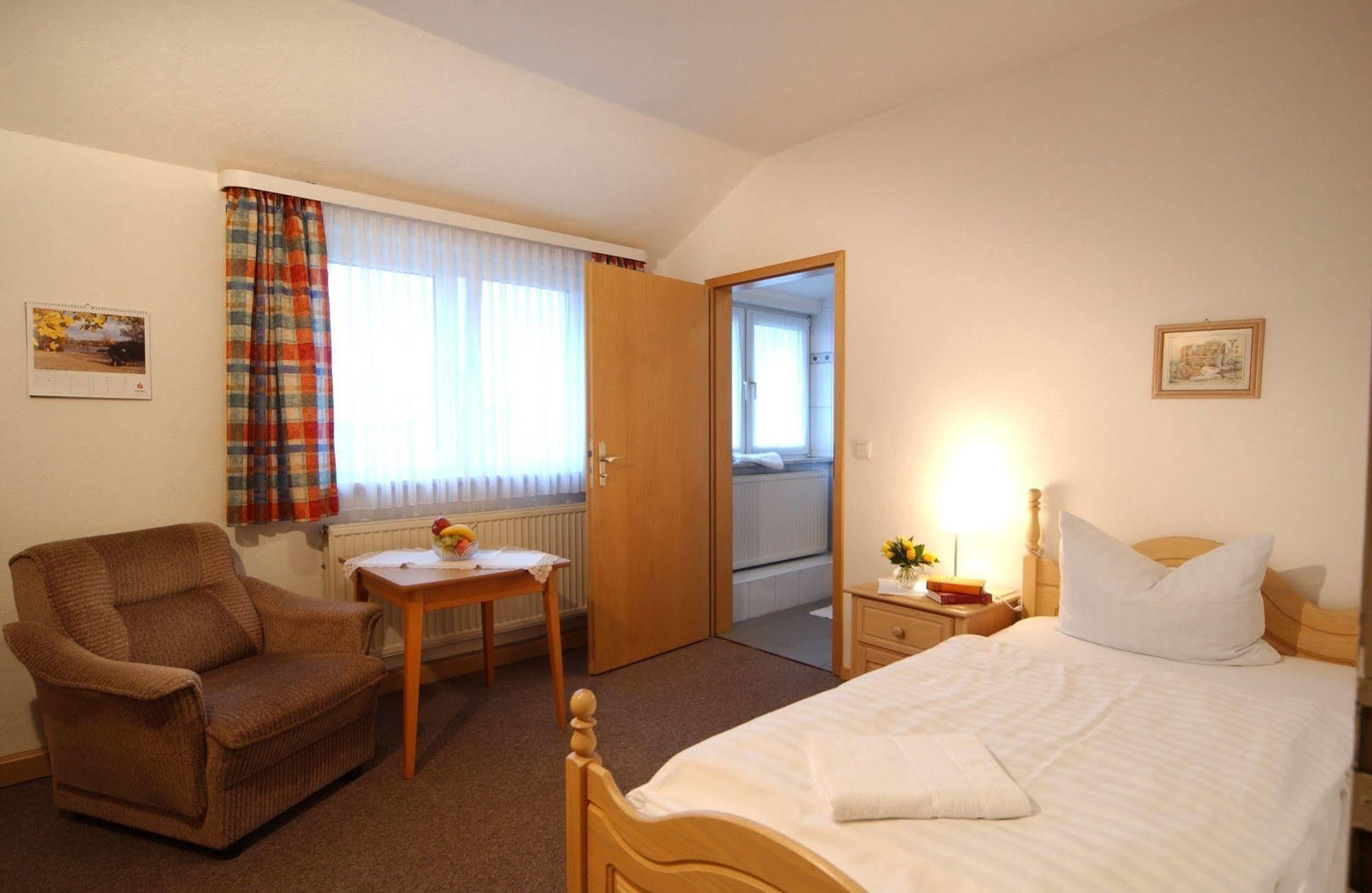 Hotel Bad Griepshop Hille Exterior photo