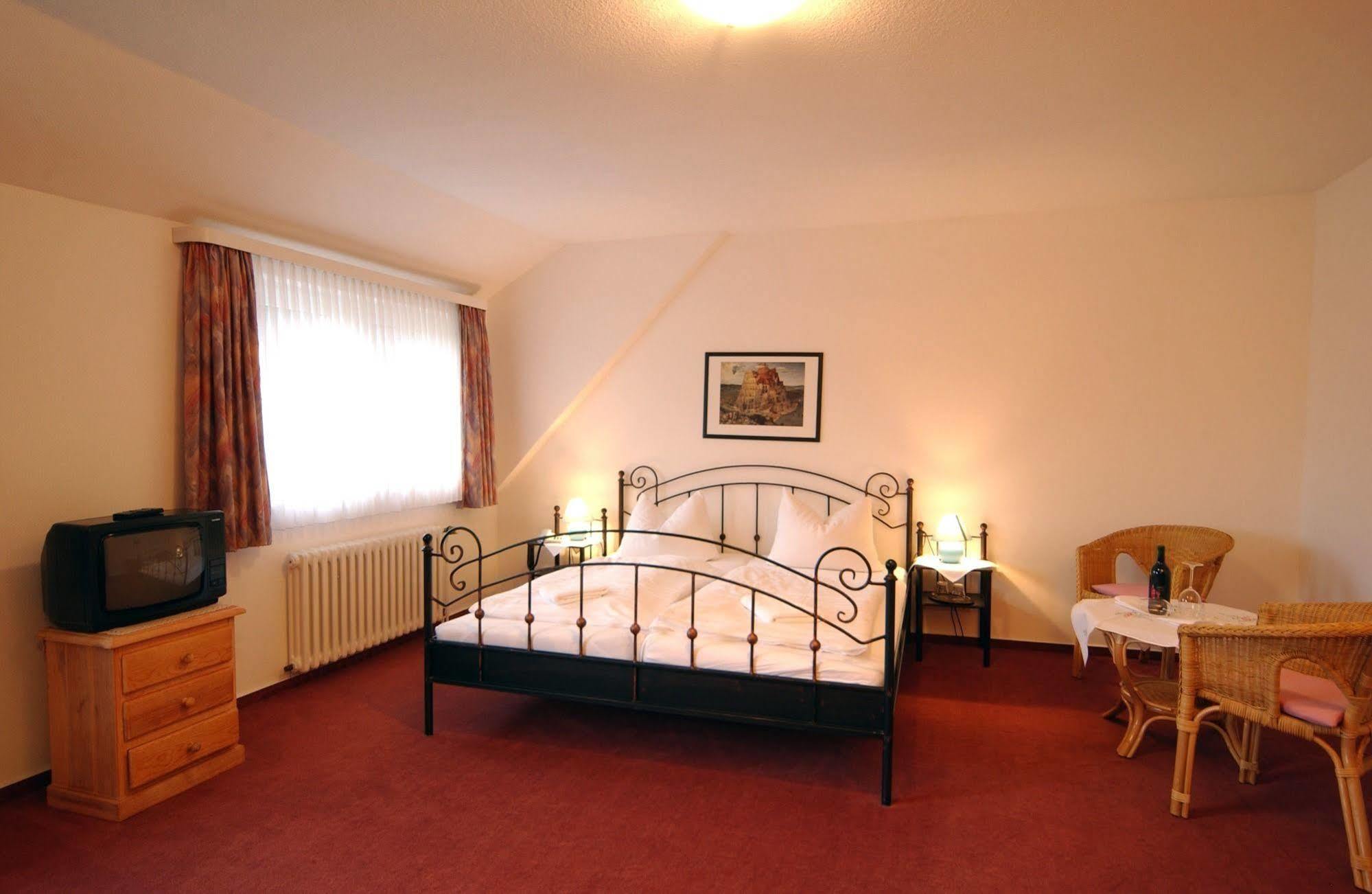 Hotel Bad Griepshop Hille Exterior photo